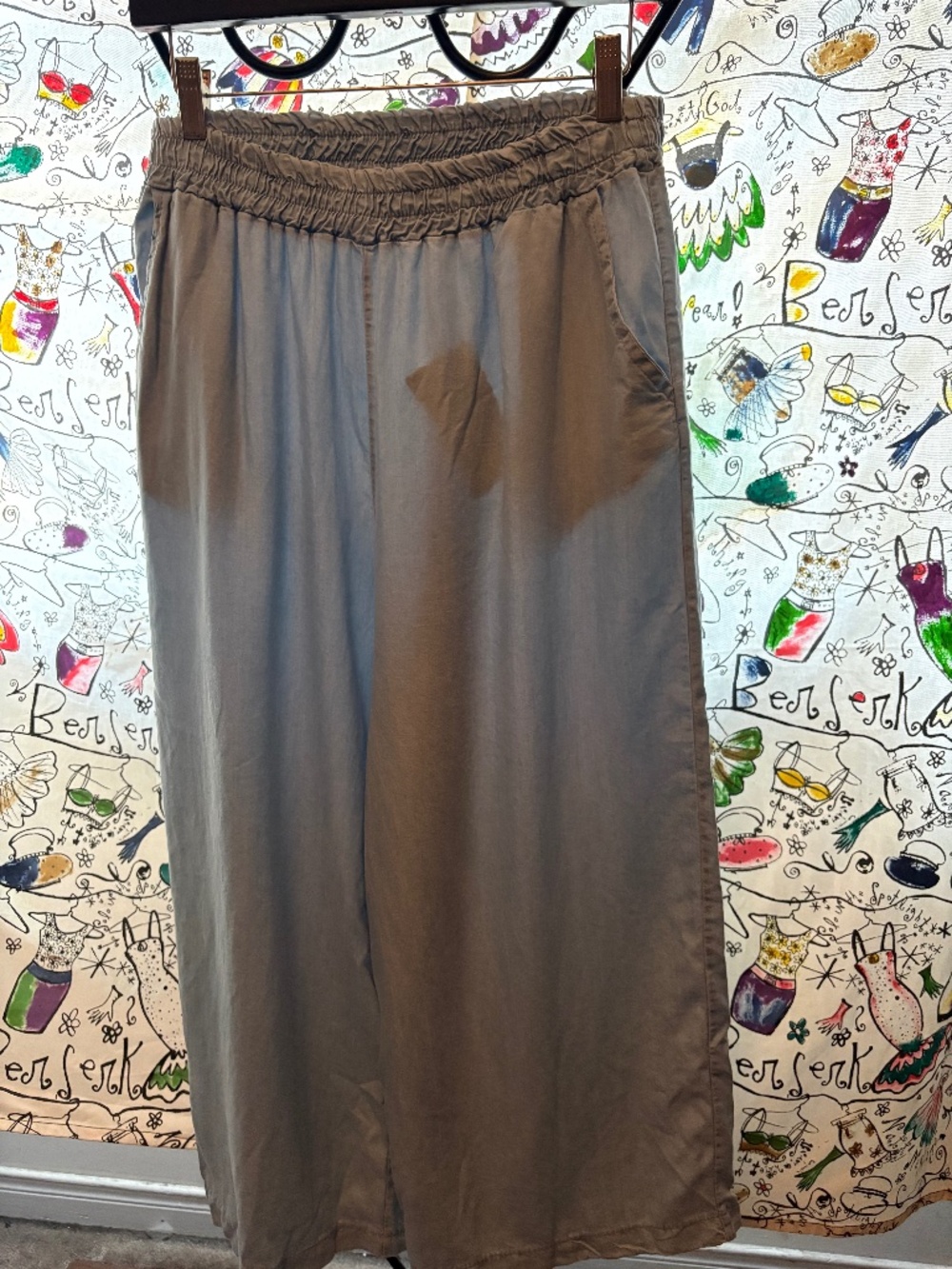 Made in Italy 🇮🇹 chambray cropped wide leg pant